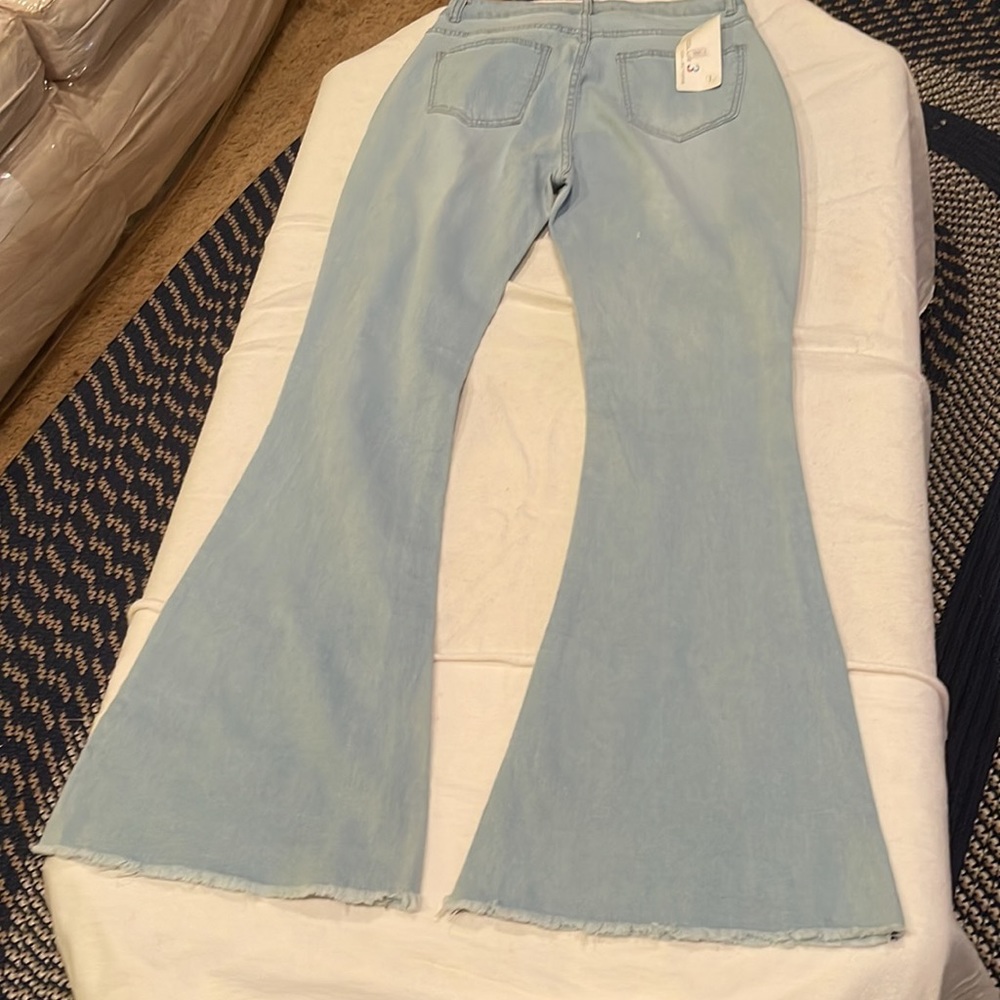 Jeans - Picture 5 of 6